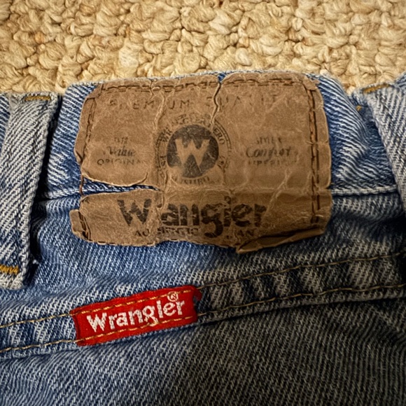 Wrangler Light Blue Regular Fit Men's Jeans - Picture 3 of 5